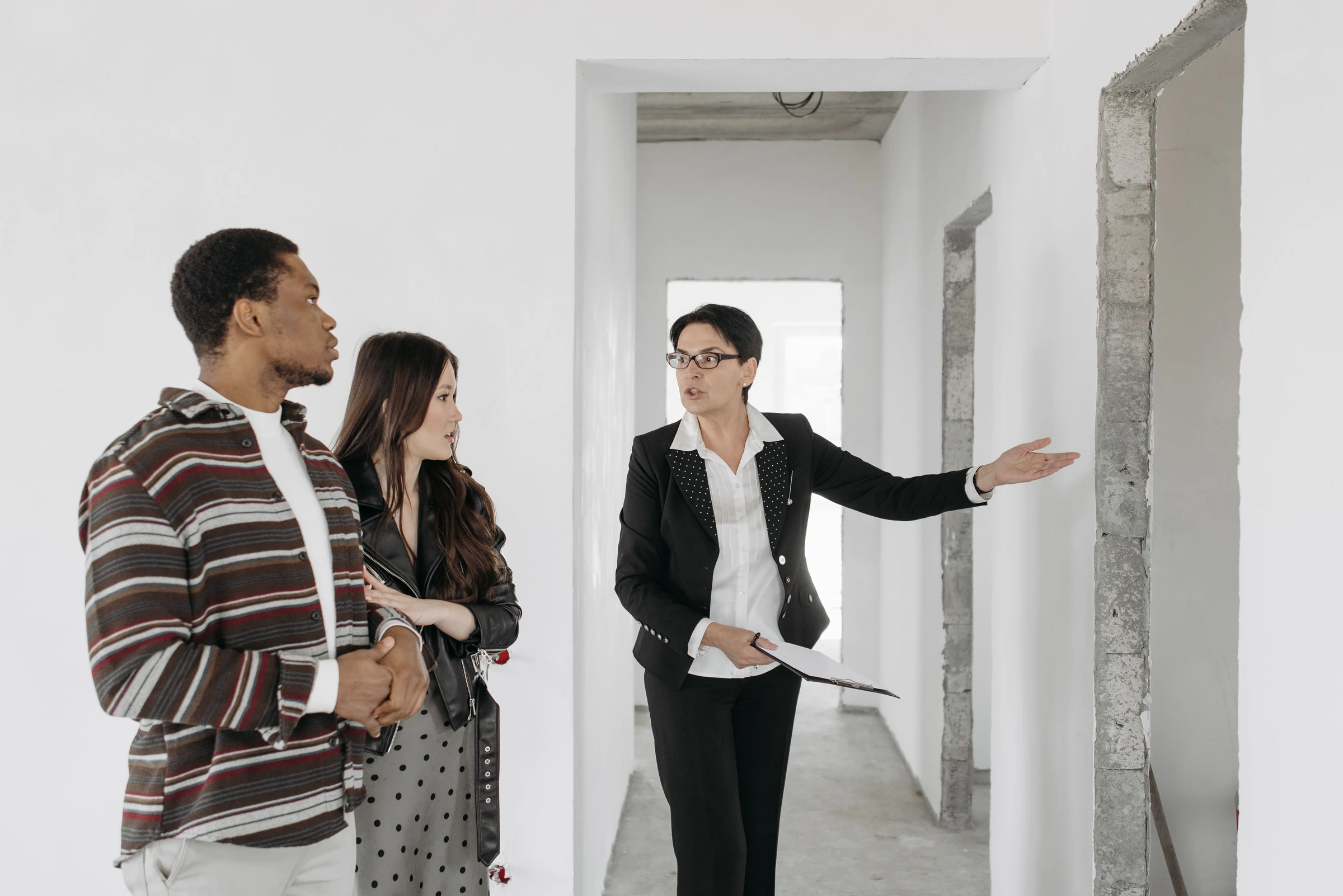 Visite accompagnée d’un logement avec des travaux à prévoir avant l’achat